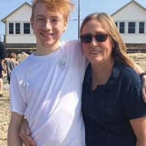 Meet your Posher, Jean